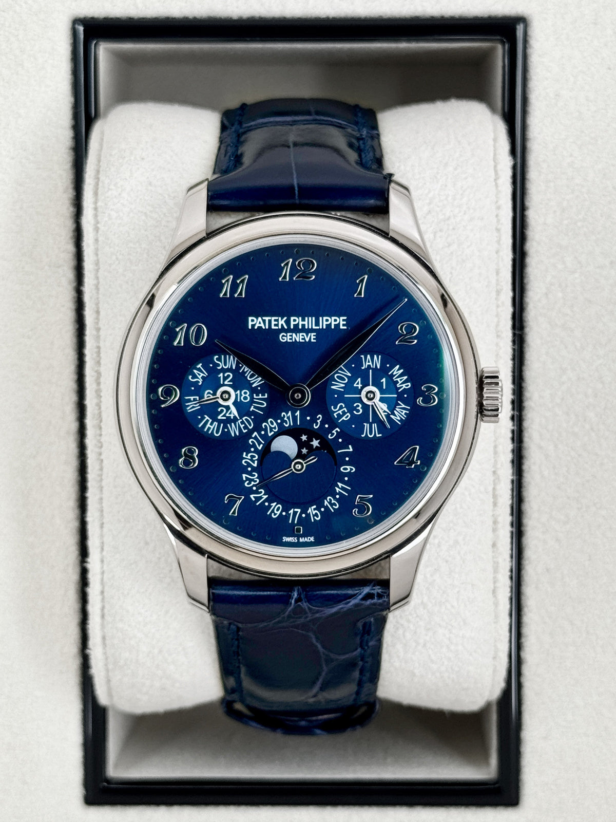 2021 Patek Philippe Perpetual Calendar 39mm 5327G White Gold Blue Dial