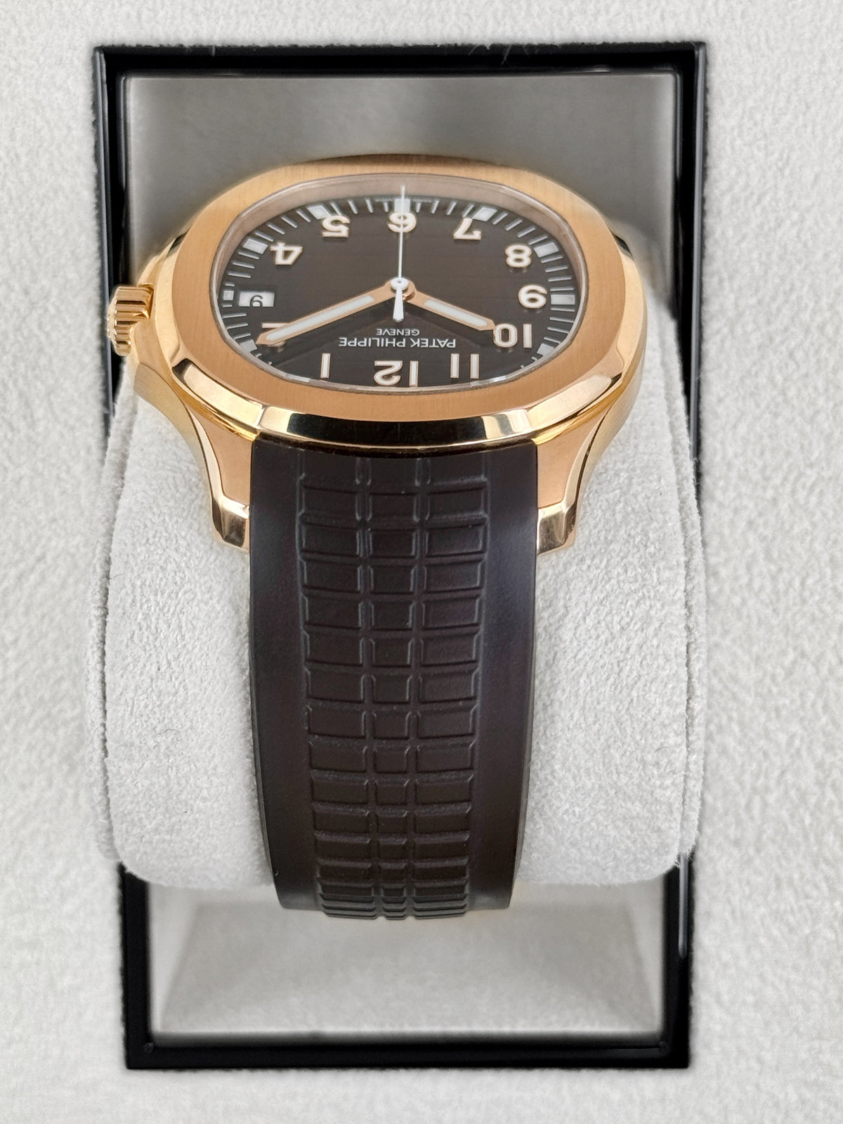 Patek Philippe Aquanaut 40.8mm 5167R-001 Rose Gold Brown Dial